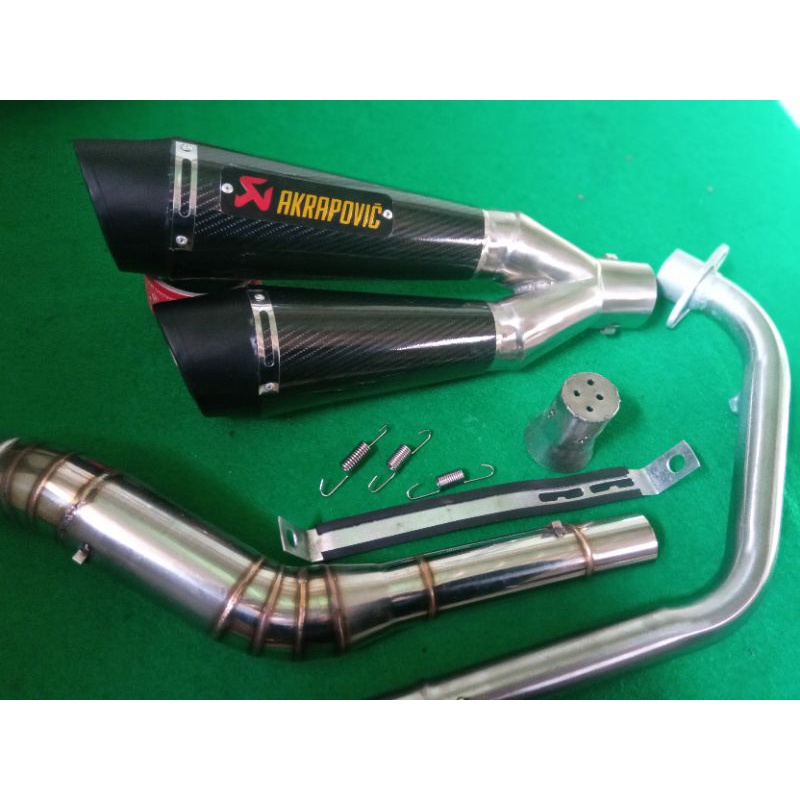 Knalpot Racing Akrapovic Cabang 2 untuk Aerox PCX NMax CBR150R CB150R CBR 150R VIXION R15 V3 GSX SON