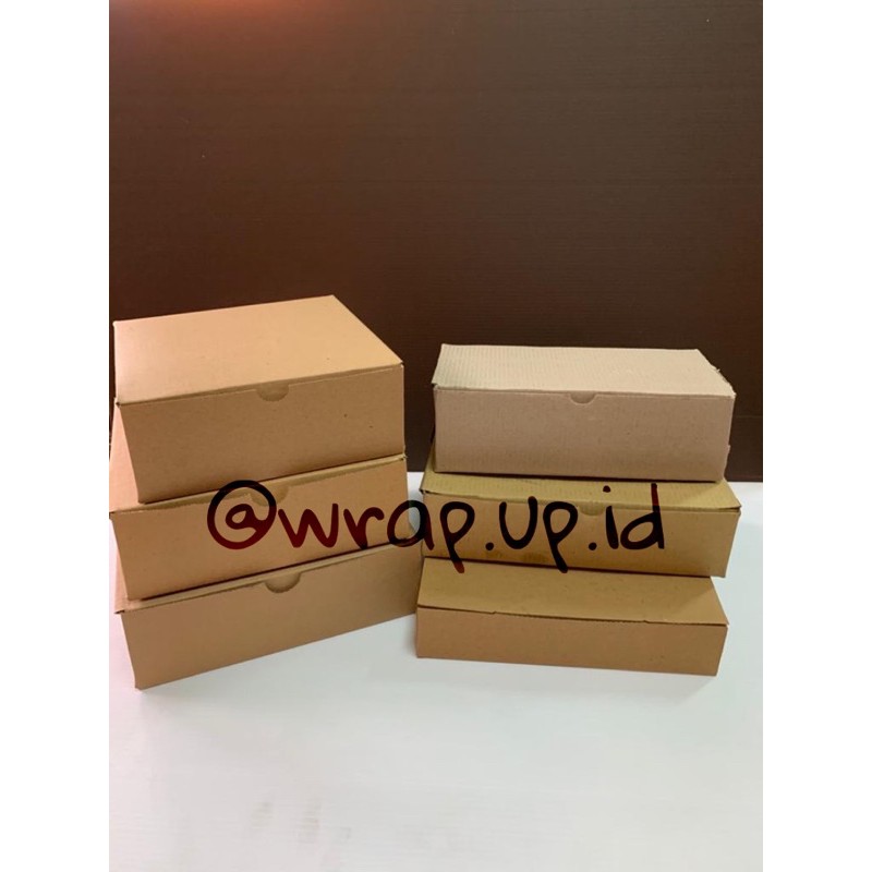 

GROSIR isi 100 lbr kardus dos box cokelat kraft uk 18 20 22