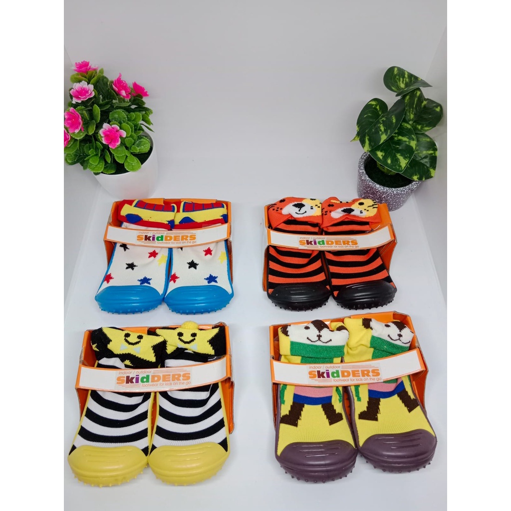 Skidders Sepatu Prewalker Shoes Sepatu Bayi Alas Karet Skider lucu