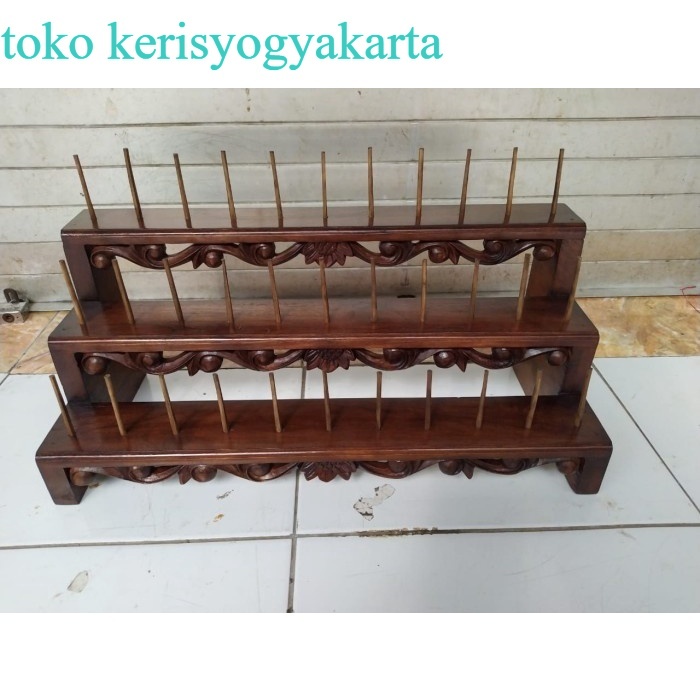 

Jagrak Keris Tempat Keris Deder Keris Isi 33