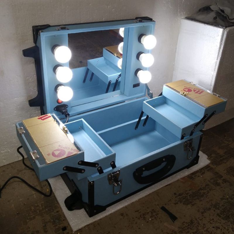 TERMURAH Bok/Bok Makeup/Koper/Koper Makeup/Beautycase 6 Lampu Akrilik