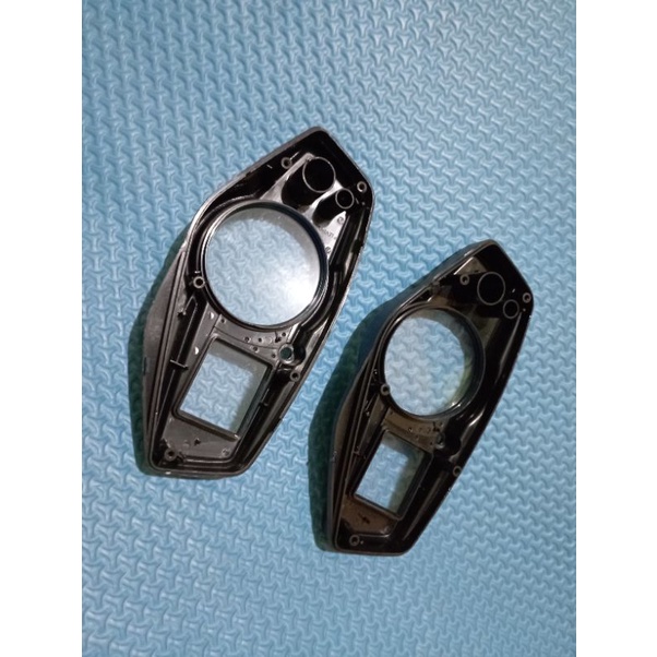 MIKA COVER ATAS SPEEDOMETER HONDA FERZA ORIGINAL