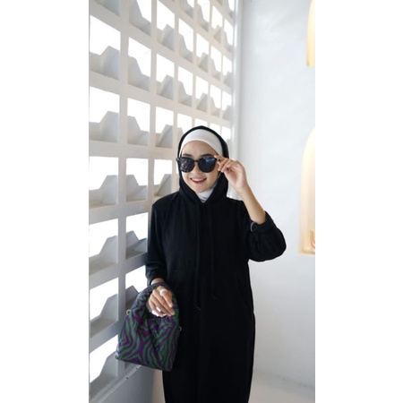 Aruna Hoodie dress bahan Cameron knit