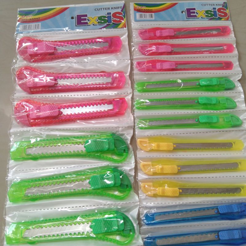 

PISAU CUTTER PLASTIK BESAR/ KECIL