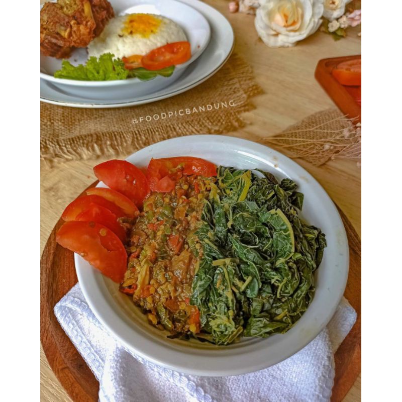 

bebekgolf_bebek_golf_additional_sambal_dan_lalap