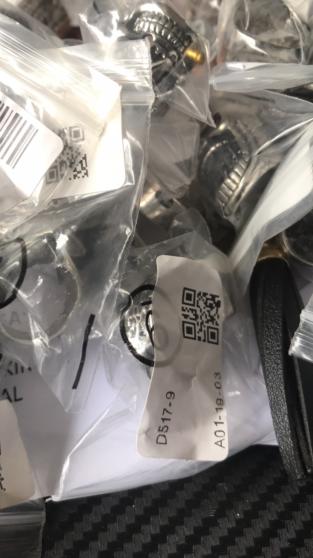 Pembuka Botol Bentuk Tengkorak Bahan Stainless Steel Untuk Kostum Halloween