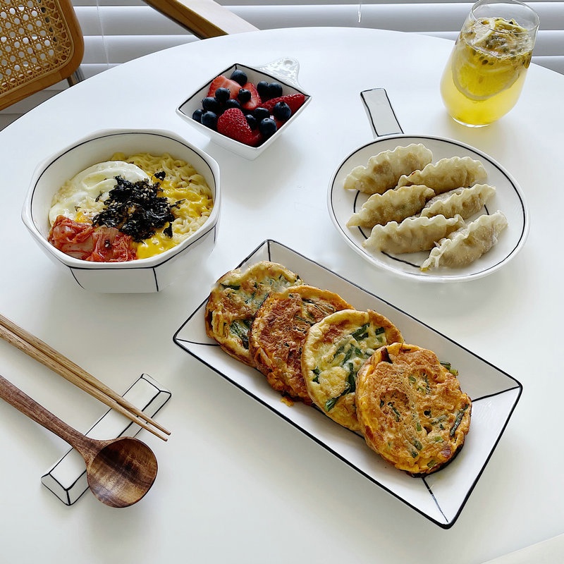 Piring Mangkok Keramik 2D Lucu Piring Yumi's Cell Korean Style