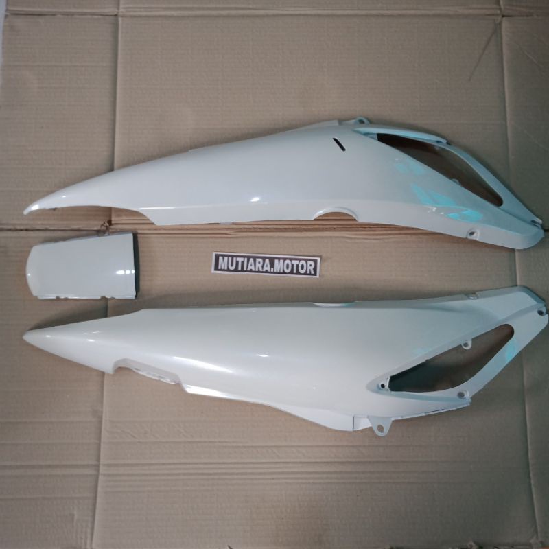 Cover Body Samping Belakang Supra X 125 Lama putih polos