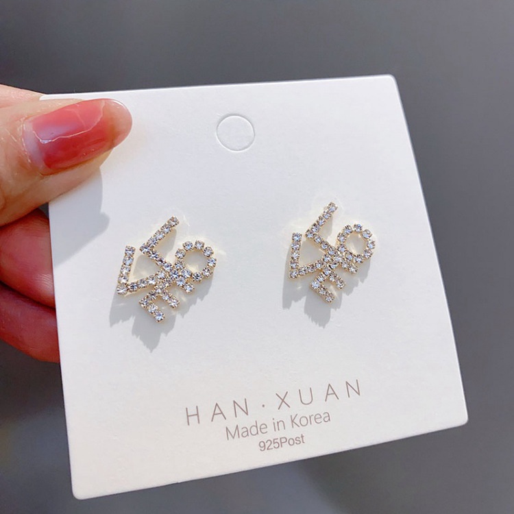 2020 baru fashion elegan internet populer anting-anting Korea bermutu tinggi Surat Cinta sterling si