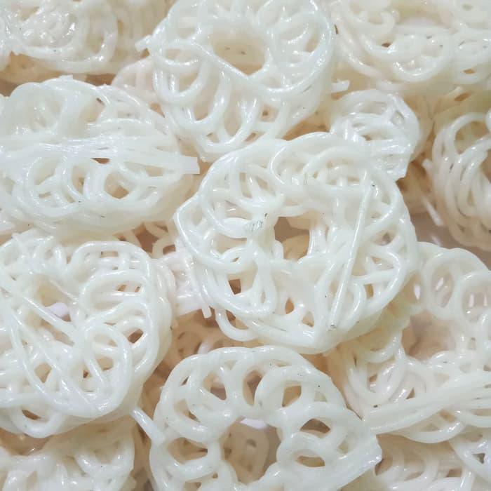 

KRUPUK PUTIH MAWAR/UYEL MENTAH