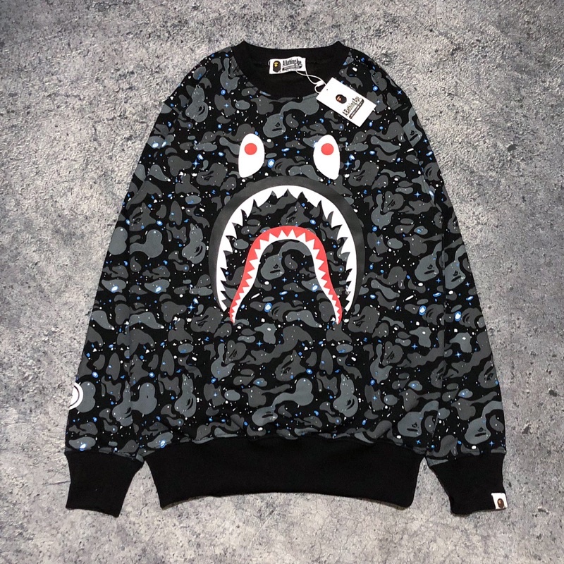 SWEATER CREWNECK BAPE SHARK CAMO HYPEBEAST LORENG - SWEATSHIRT A BATHING APE SPACE CAMO SHARK MIROR 