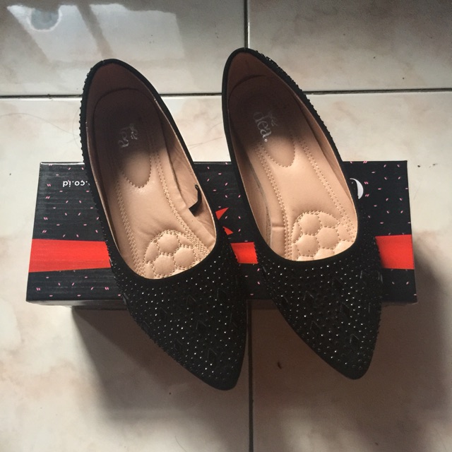 Prelov flatshoes Black size 36 by dea(regina footwear)