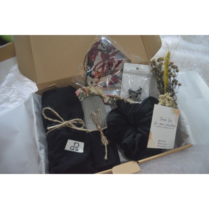 Gift Box / Hampers Box