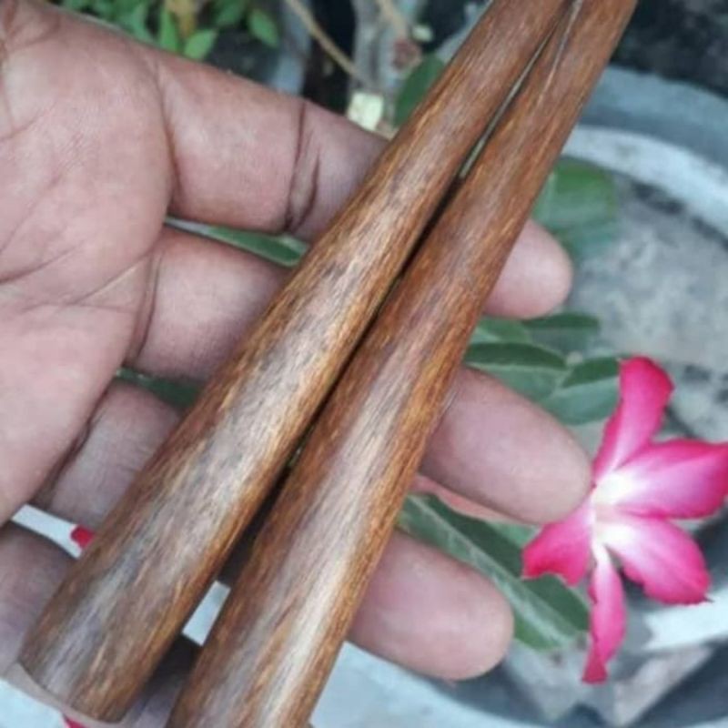 pipa cangklong kayu gaharu