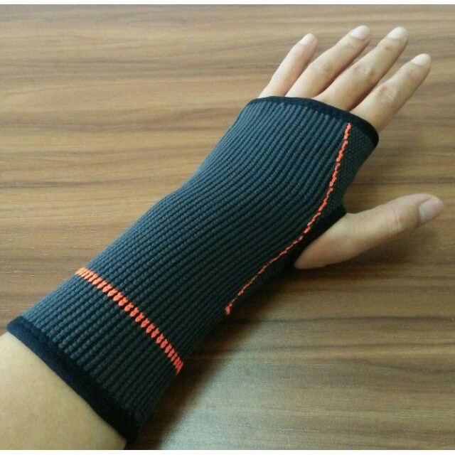 DEKER SARUNG PELINDUNG TELAPAK / PERGELANGAN TANGAN OLAHRAGA GYM FITNESS PALM SUPPORT LEMBUT VA138