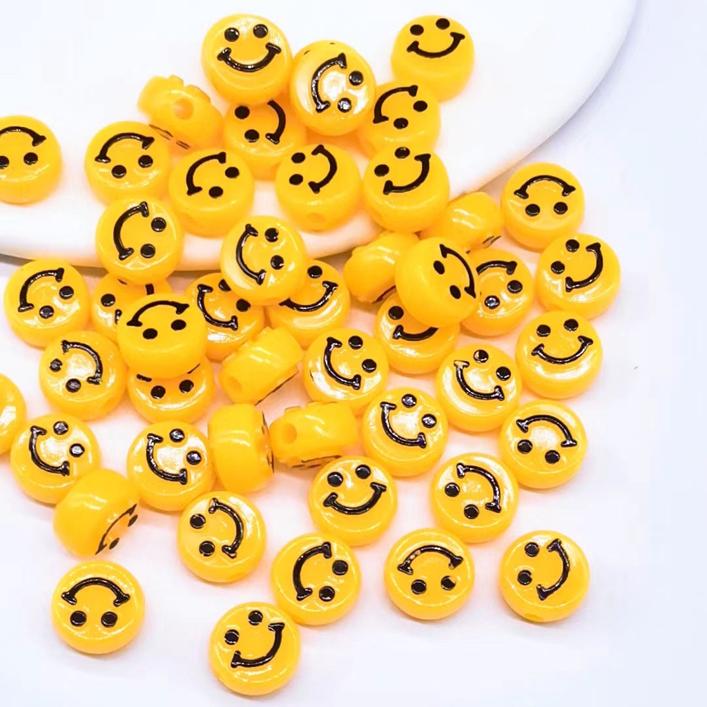 50pcs Manikmanik Spacer Longgar Motif Smiley Face Bahan Akrilik Ukuran 10mm