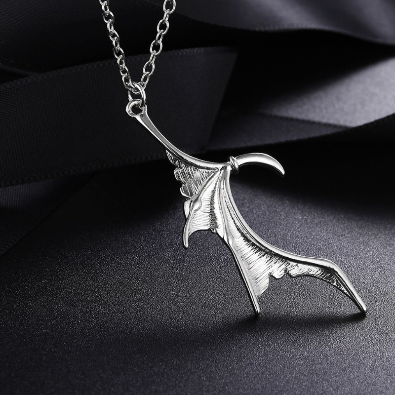 SIY  2Pcs Personality Punk Heart Wing Necklace Lovers Vinatge Bat Wing Heart Couples Pendant Necklace Set Fashion Jewerly