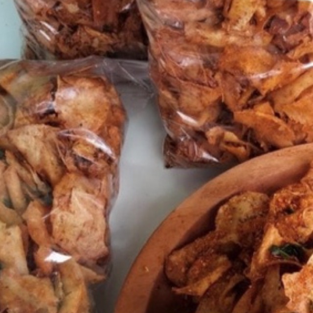 

Keripik SETAN DAUN JERUK