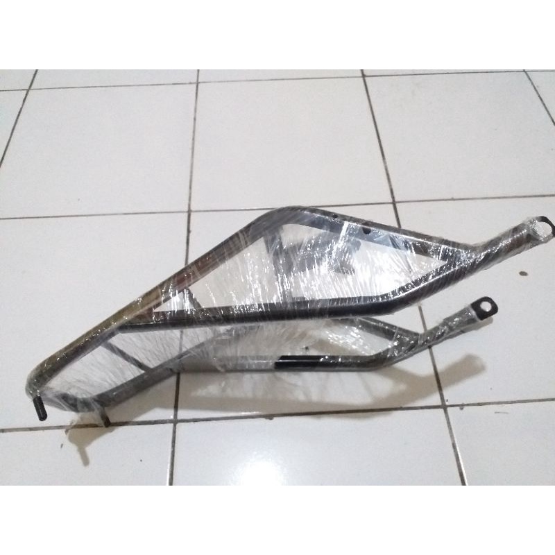 behel jok belakang suzuki TS125