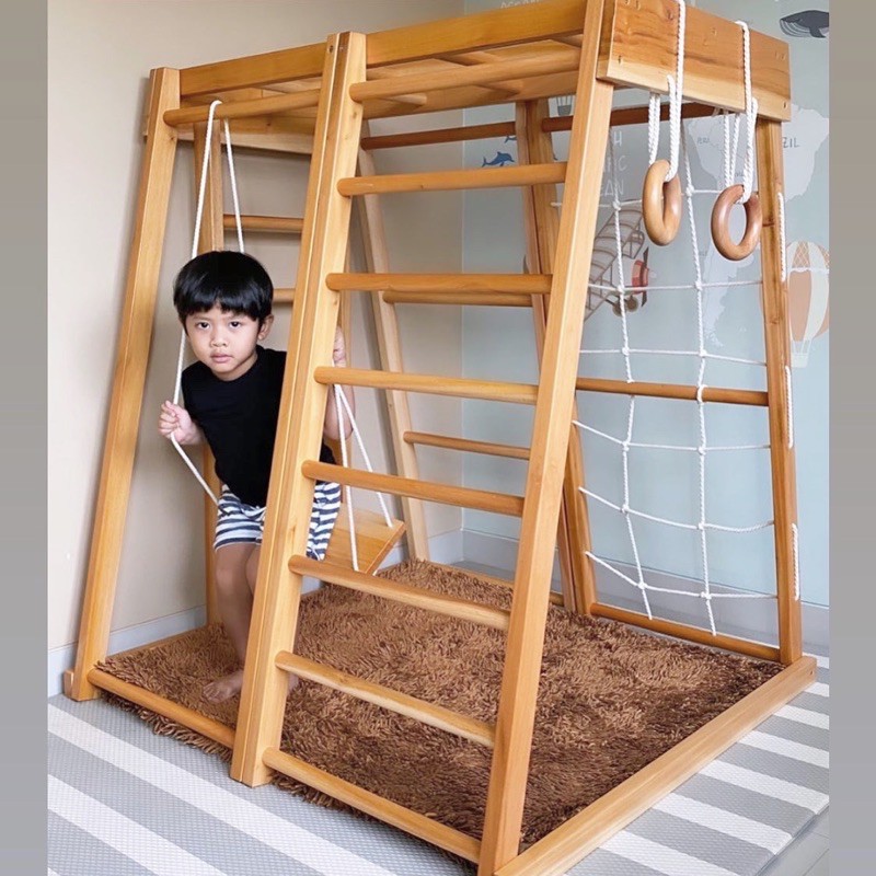 Brakiasi full set dengan perosotan