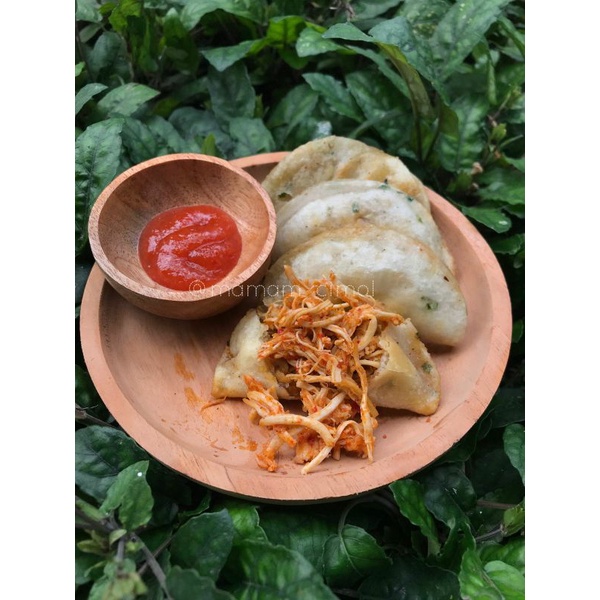 

Cireng Ayam Pedas Isi 15pcs