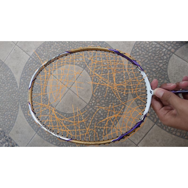 Raket yonex voltric z force limited 2012