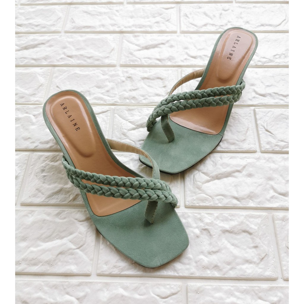 Arlaine- Monica Sandal heels Hak Kaca Bulat