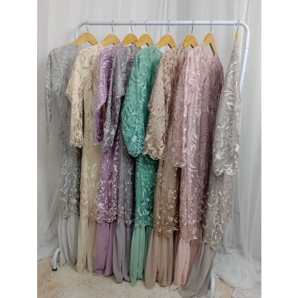 Bryan Fatimah Gamis Kebaya Brukat Tille Mutiara Z&amp;S Collection LD 110 120