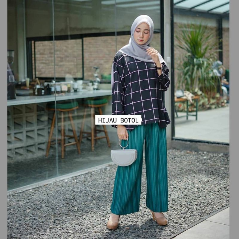 CELANA KULOT PLISKET IMPORT JUMBO MUAT S-M-L-XL-XXL-Hijau botol