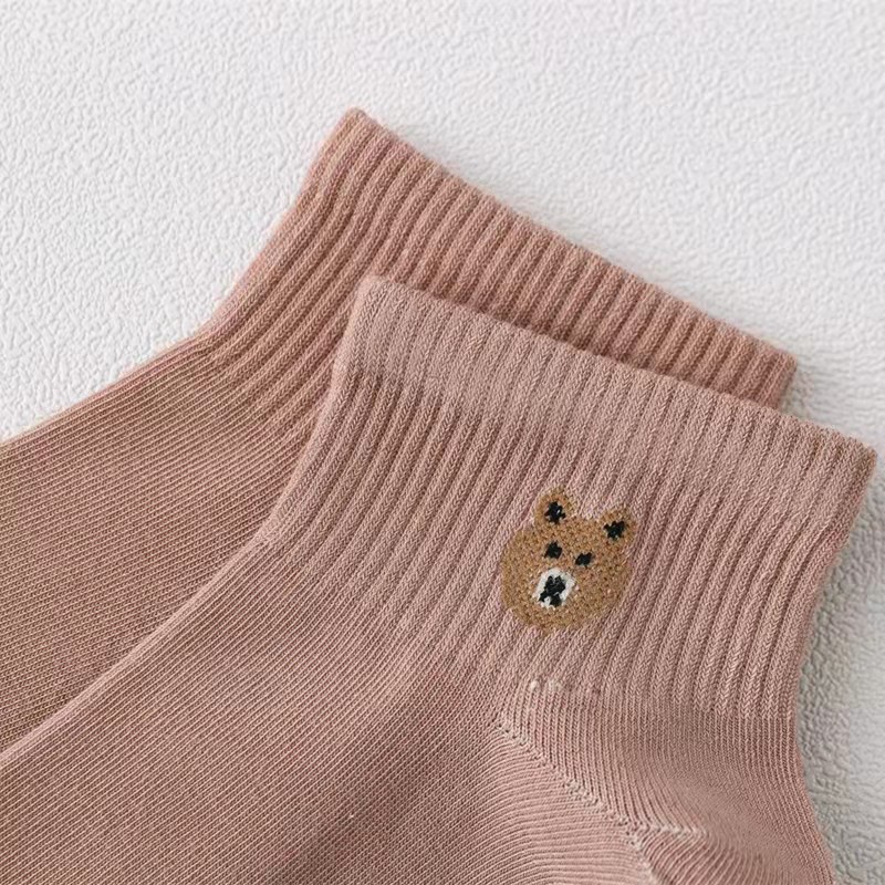 KAOS KAKI WANITA MOTIF CUTE BEAR COKLAT GARIS KOTAK FASHION KOREA WOMEN SOCK IMPORT MURAH (VH)