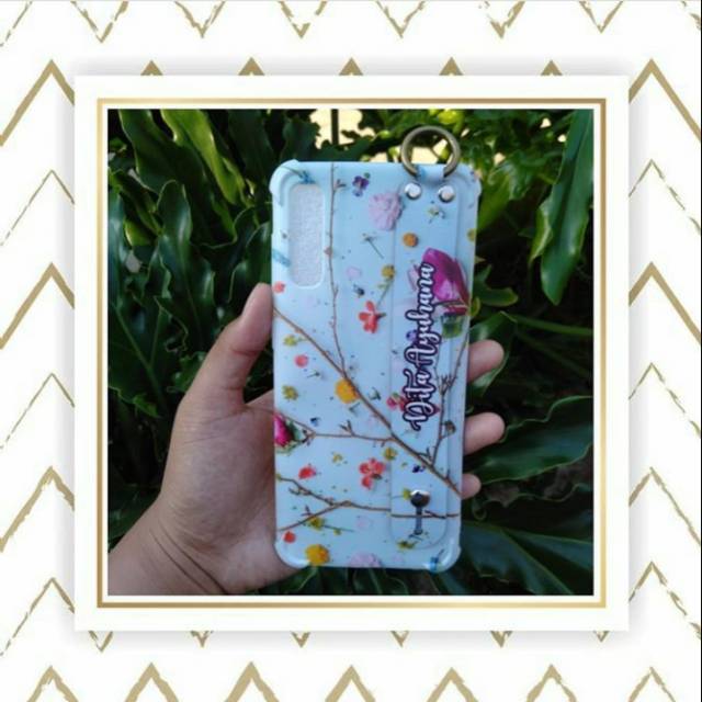 TURUN HARGA  Dari 42k jadi 39k Custom anticrack case with handgrip