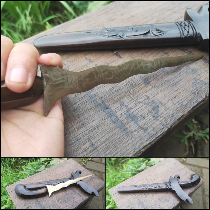 KRIS KUNINGAN MINI PUSAKA INDONESIA Elegan