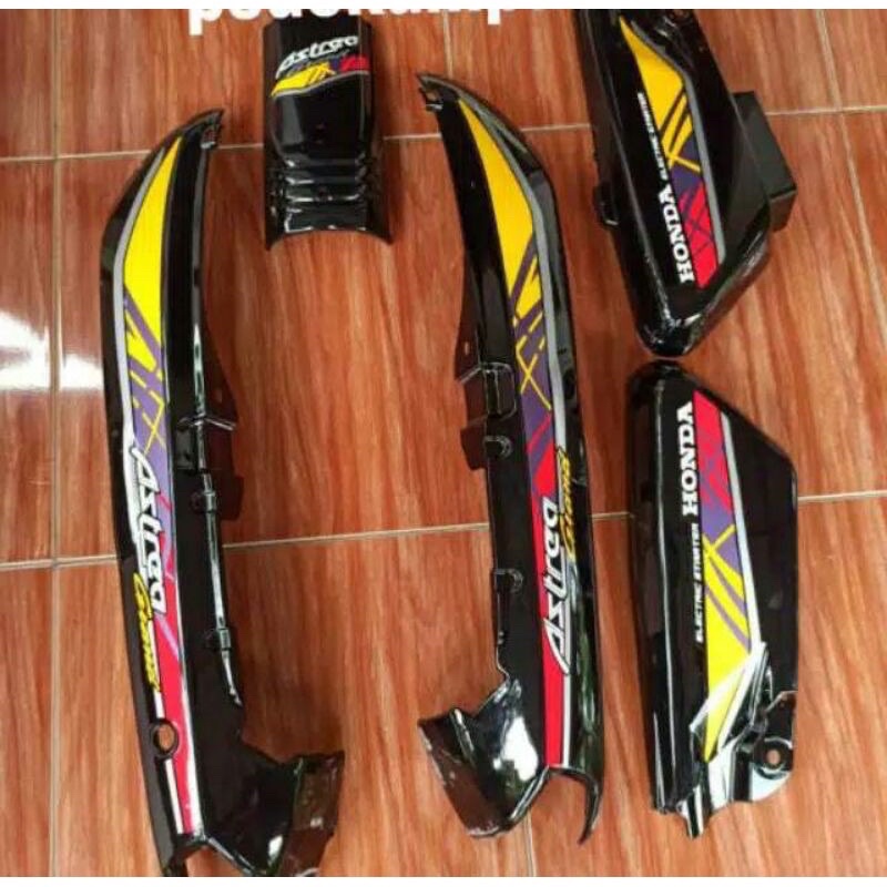 Cover body Astrea Grand Bulus 91 92 set panel box aki grand list merah unggu kuning Le