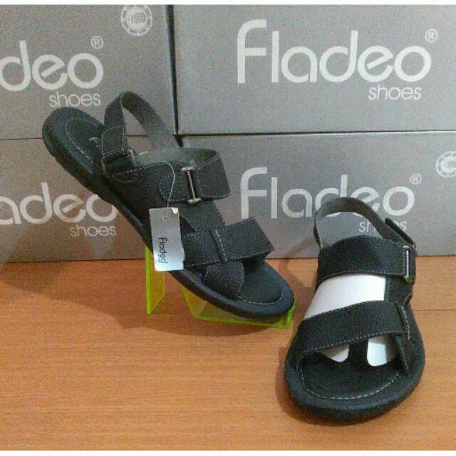 Sepatu sendal fladeo pria size 42