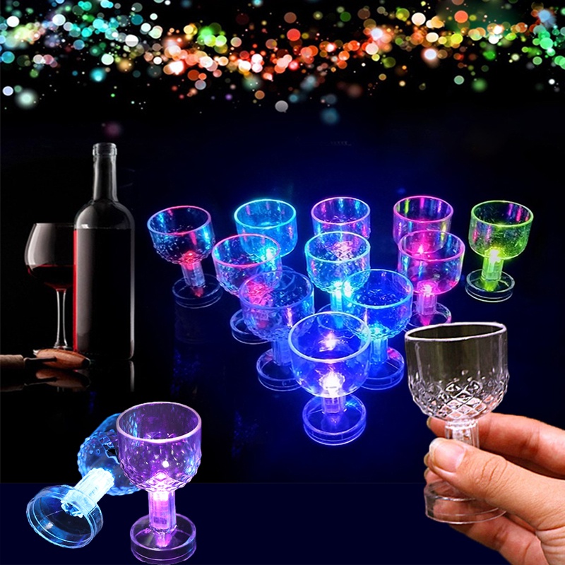 Hot Sale/50ml LED Light-up Water Cups/Gelas Wine Kedip Warna-Warni Berkualitas/Cangkir Minuman Bir Luminous Berbentuk Nanas/Bar, KTV, Party Supply