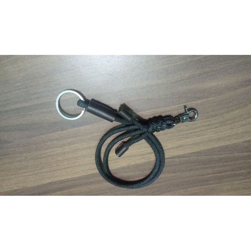 

laynard tali paracord,gantungan ID card,name tage ,laynard tali dompet