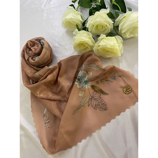 Scraves Sadiqa series Hazelnut #nagita #hijabstyle #scraves #voal #hijabcantik