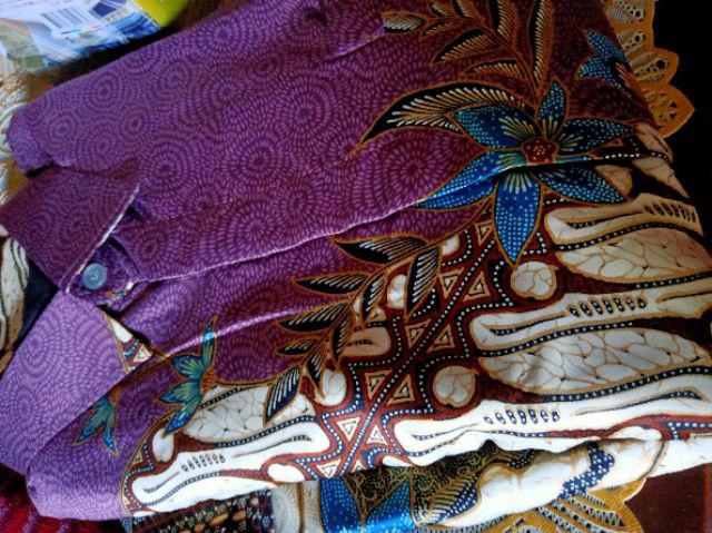 Kemeja Batik Semi Sutra Silky Premium Super Berfuring Lengan Pendek M L Xl Xxl Fashion Pria Exclusif