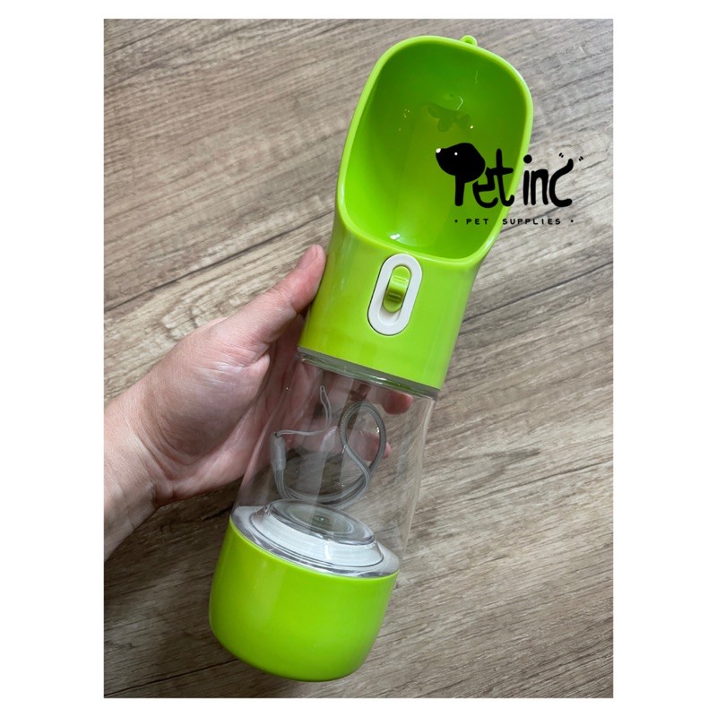 2 in 1 travel bottle with food dispenser