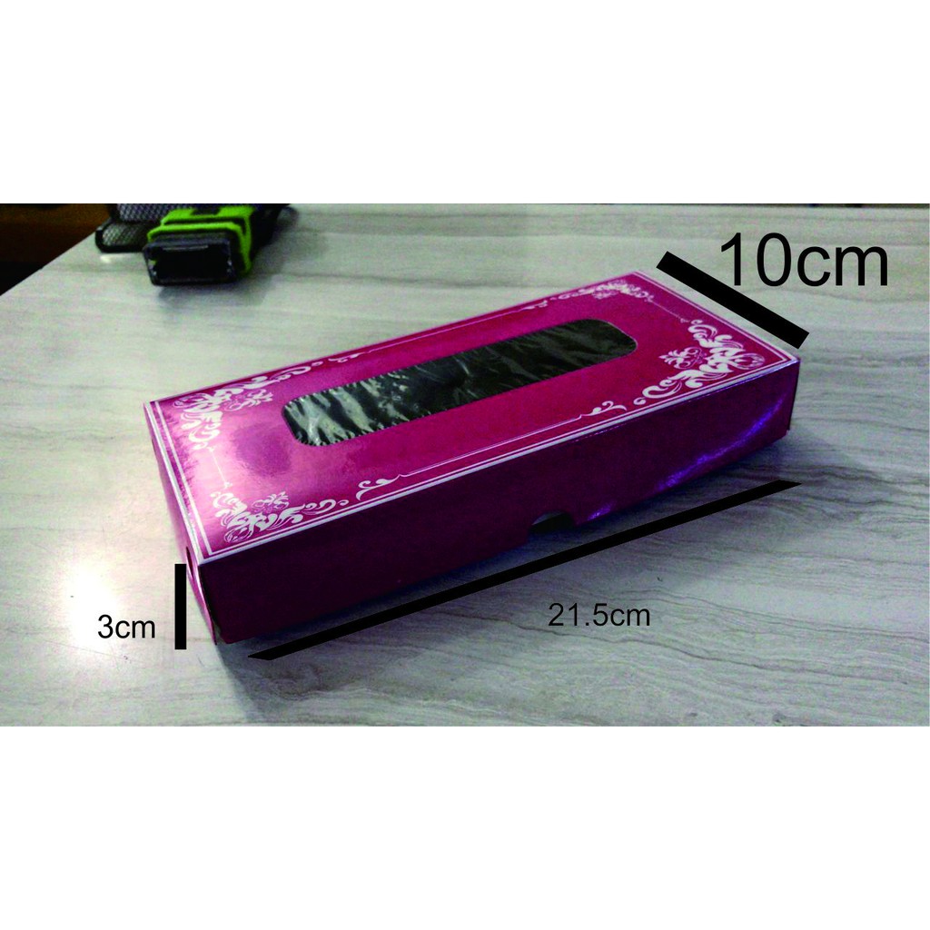 

DUS BOX KOTAK BINGKISAN UKURAN 10 X 21.5 X 3