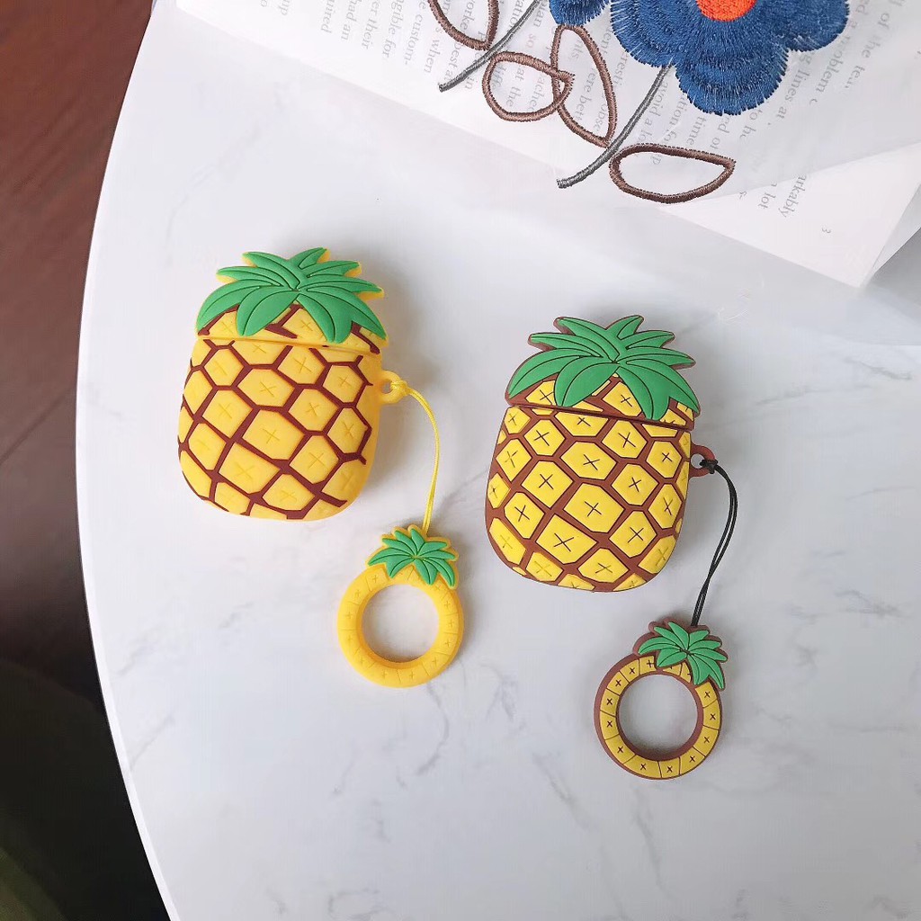 Case Bentuk Nanas Dengan Liontin Untuk Earphone AirPods