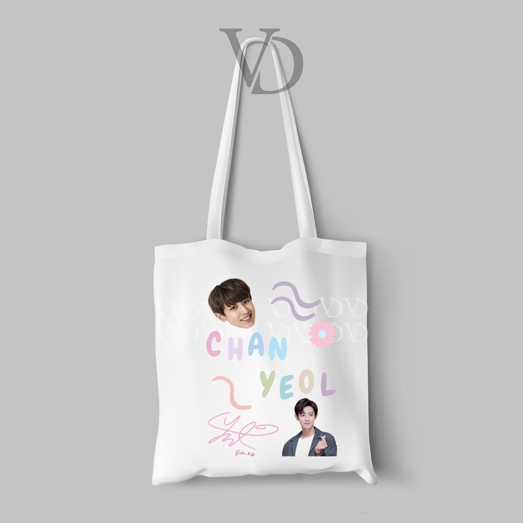 TOTE BAG BAHAN KANVAS MOTIF exo fanart  name / korean TOTEBAG / TAS BELANJA