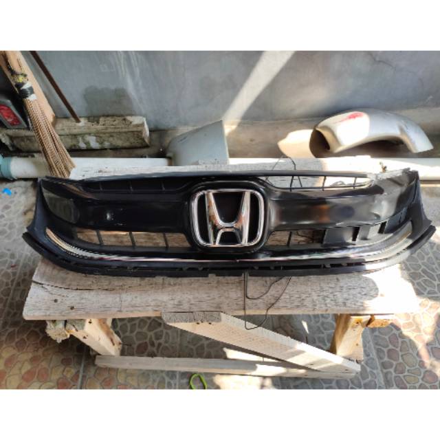 Grill Grille Honda Brio 2017