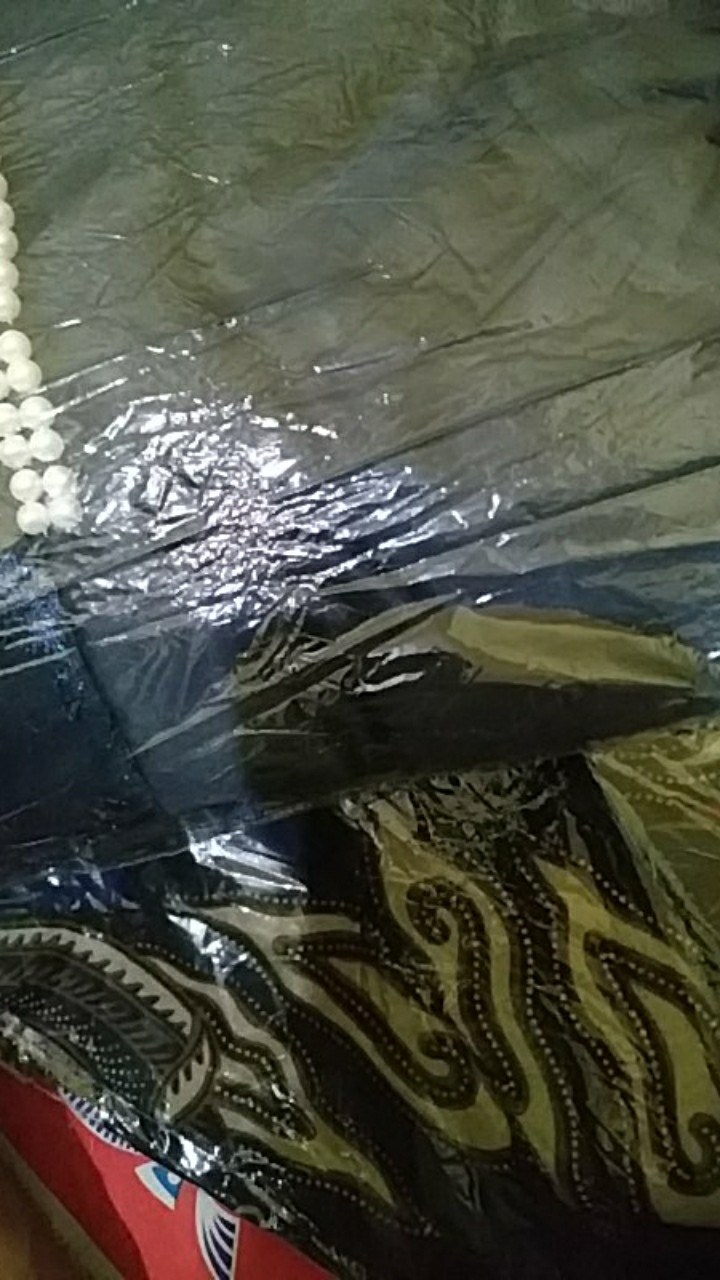 Ada Anak Cowok New Arival Couple Termurah Nayaka Batik - Couple Batik Wilona Tulle Mutiara