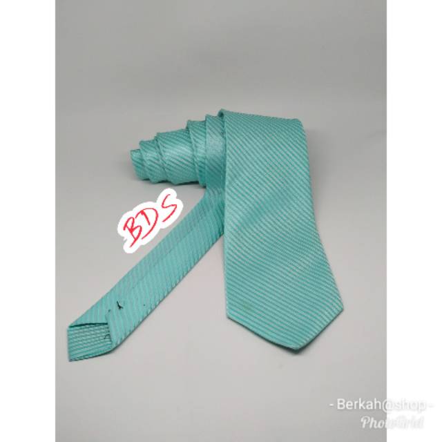 Dasi pria motif salur warna hijau tosca muda 3 inchi elegance