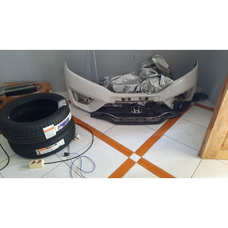 bemper + grils jazz gk5 2014-2017