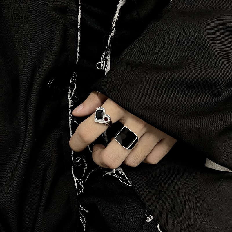 [Cherrye] Cincin Pria Baja Titanium Batu Permata Hitam Perhiasan Fashion Punk Perak Band Rings