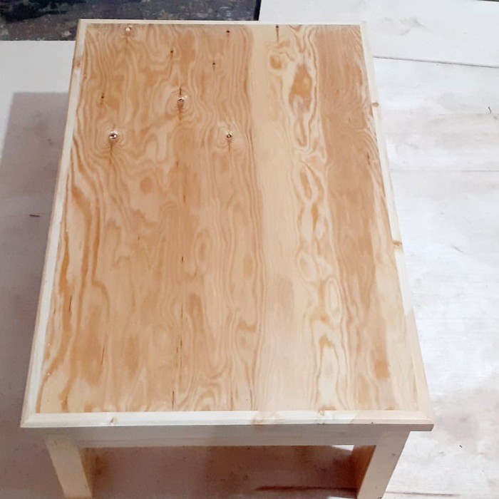 

Meja Belajar + Whiteboard Stand Mini