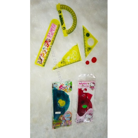 

Set Penggaris 4 in 1