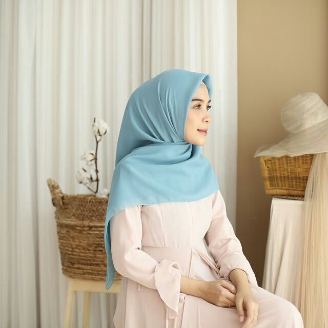 Bella Square Hijab Segiempat | Kerudung Laudya Pollycotton PART 2-BlueJeans